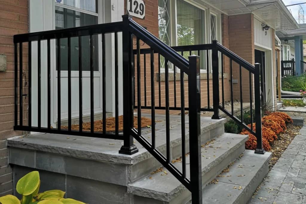 Black aluminum picket railing